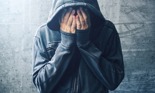 8 Signs of Addiction