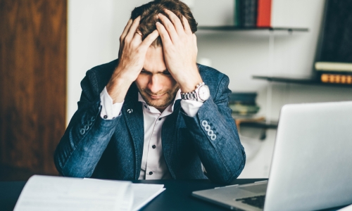 5 Habits That Keep You Stuck in a Cycle of Anxiety